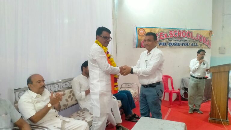शिक्षा और प्रोत्साहन का महापर्व: शासकीय बालक उत्कृष्ट उमावि जोबट में हुआ निःशुल्क साइकिल वितरण! 
