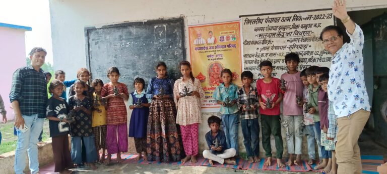माटी गणेश, सिद्ध गणेश प्रतिमा बनाने का दिया गया प्रशिक्षण 